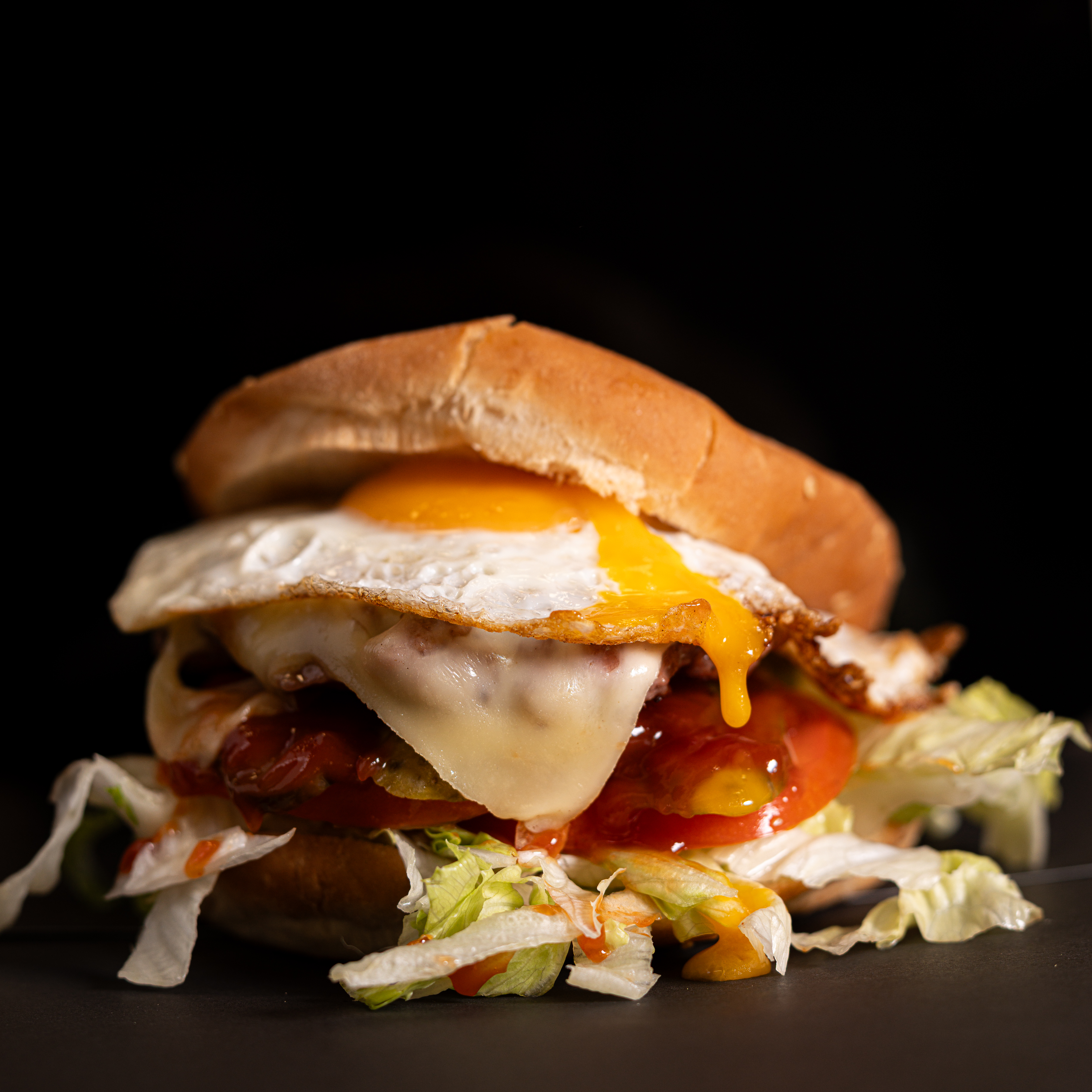 Hamburguesa con huevo — ejemplo